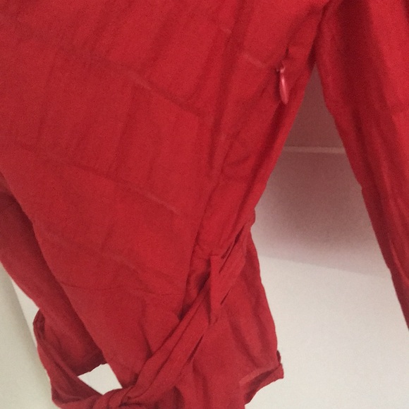 H&M puff sleeved wrapover blouse - worn once! - Picture 5 of 8